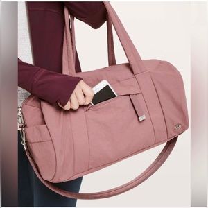 LULULEMON bag